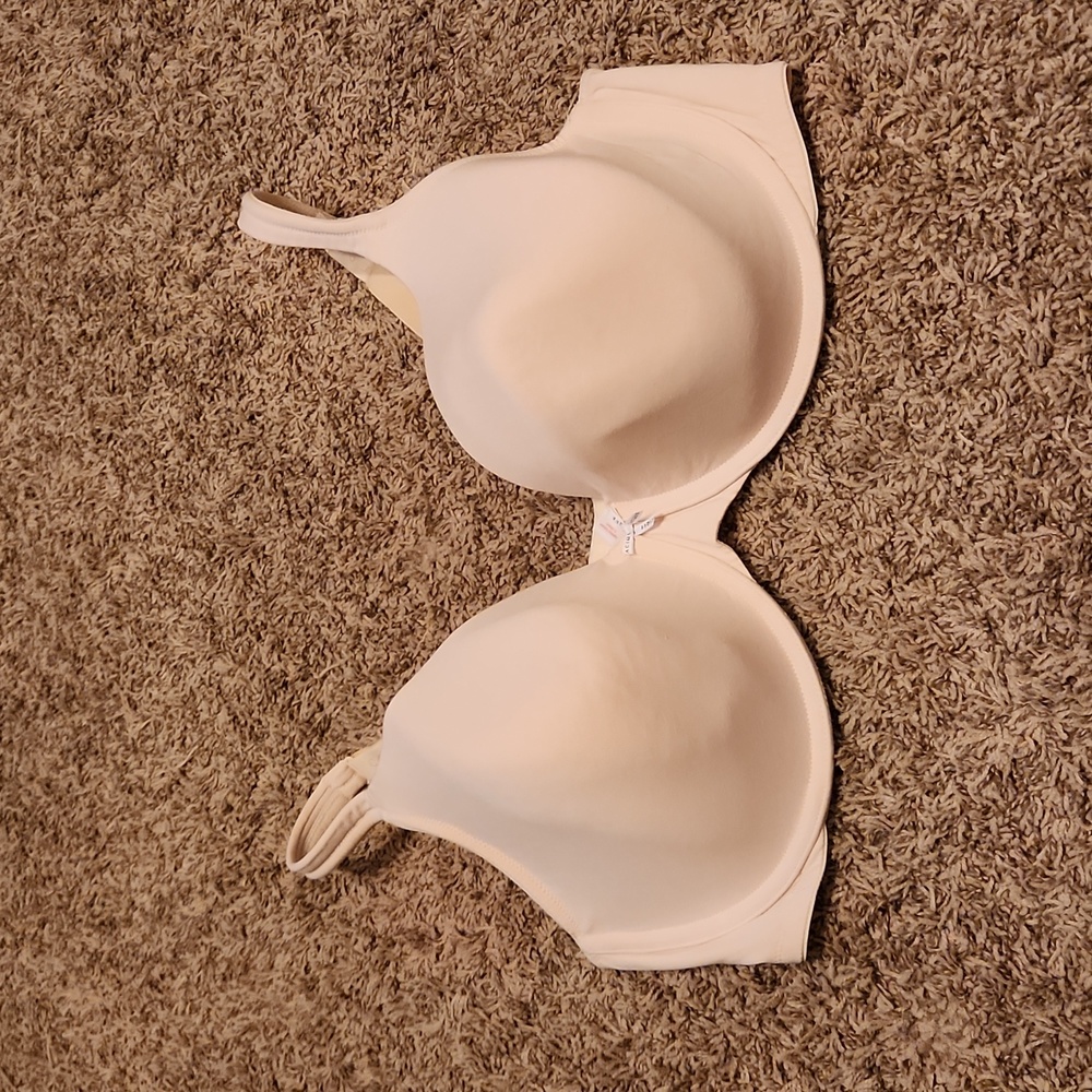 Cacique Lightly Lined T Shirt Bra with Underwire